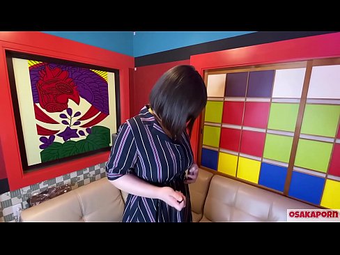 ❤️ عیار ژاپنی با جوانان بزرگ با اسباب بازی های جنسی خودارضایی می کند و به ارگاسم می رسد. او در مصاحبه ای در مورد تجربه لعنتی خود صحبت می کند. جوانان بزرگ و بیدمشک مودار با صدای بلند ناله می کنند. اوزاکاپورن ❌ لعنتی در ما ❤